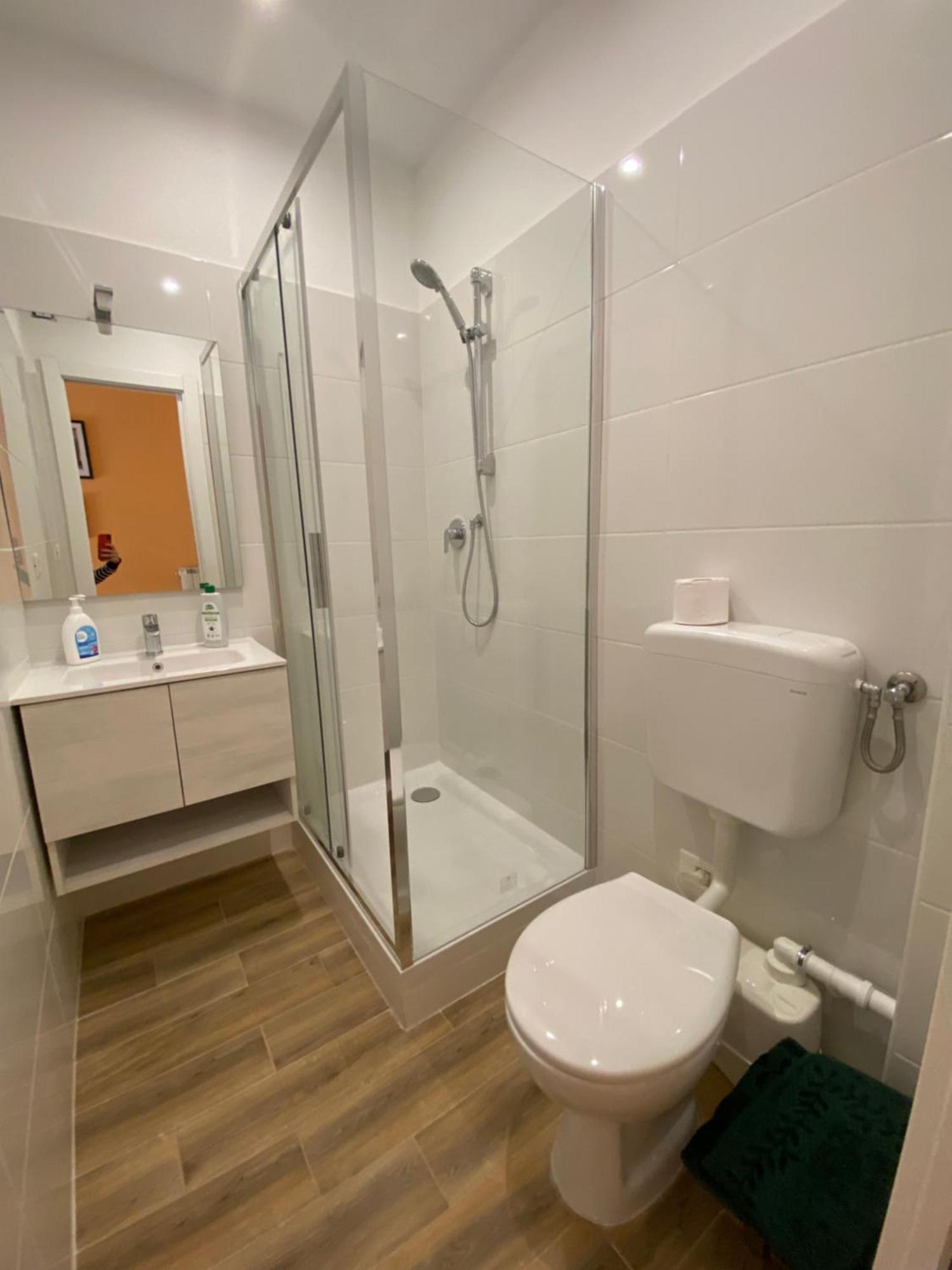 Joyful Apartment Rom